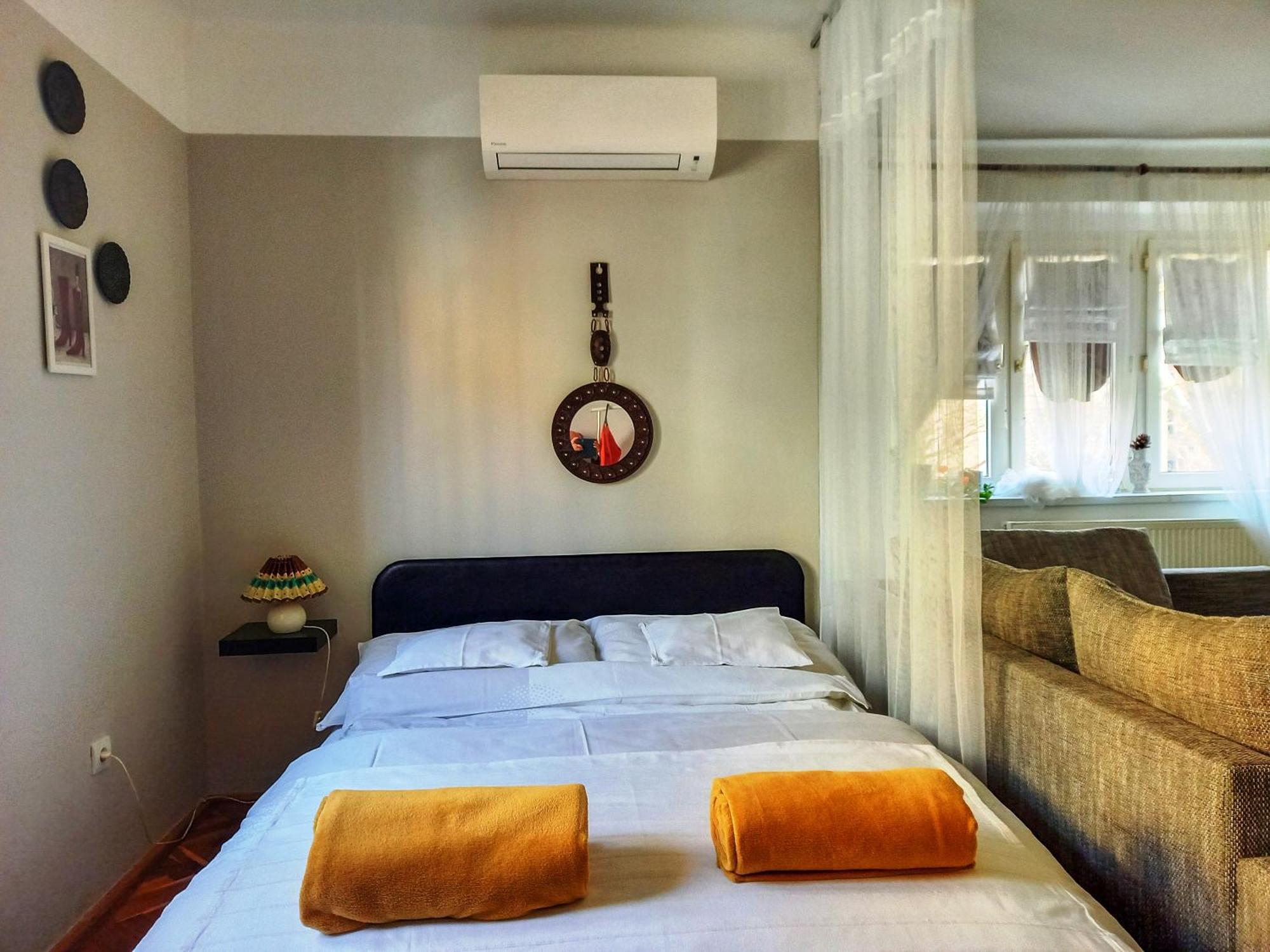 Belvarosi Studio Apartman Дьєр Екстер'єр фото