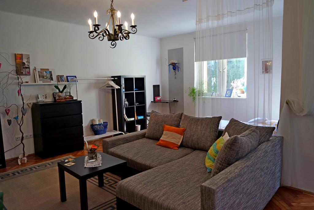 Belvarosi Studio Apartman Дьєр Екстер'єр фото